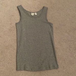 GAP- gray tank